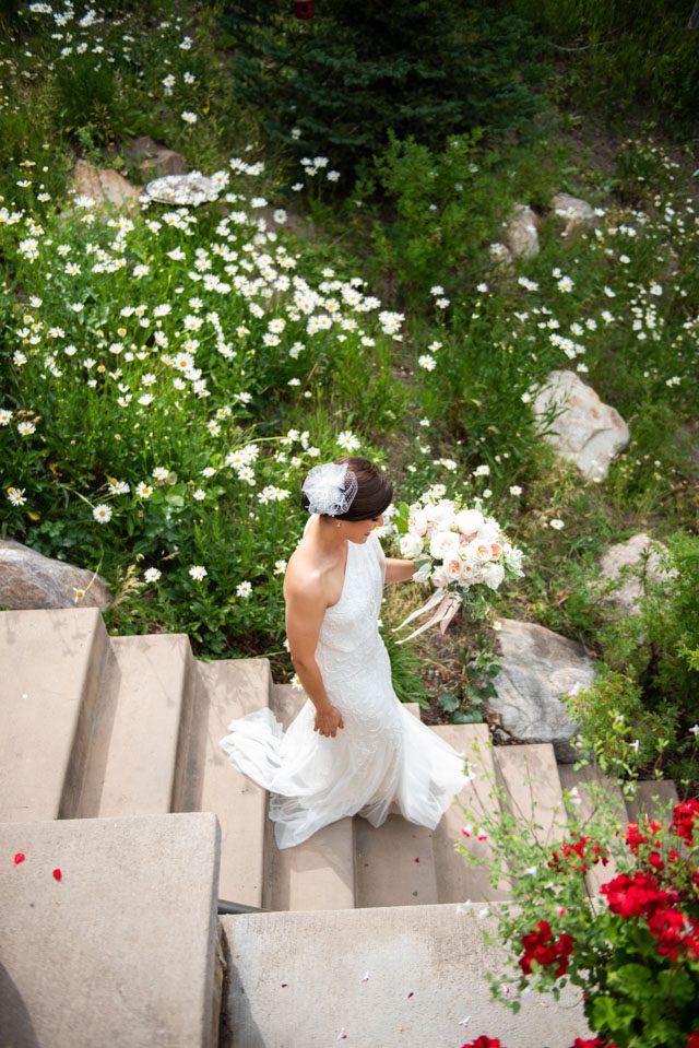 Aspen Wedding, Aspen Wedding Photography, Aspen Snowmass photographer, Lynn Britt Cabin, Lynn Britt Wedding